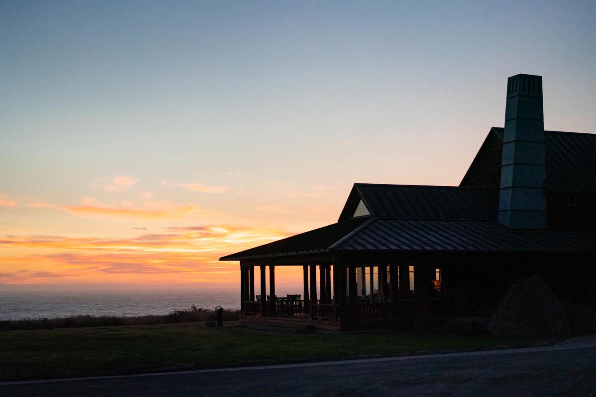 The Inn At Newport Ranch Форт Браг Екстериор снимка